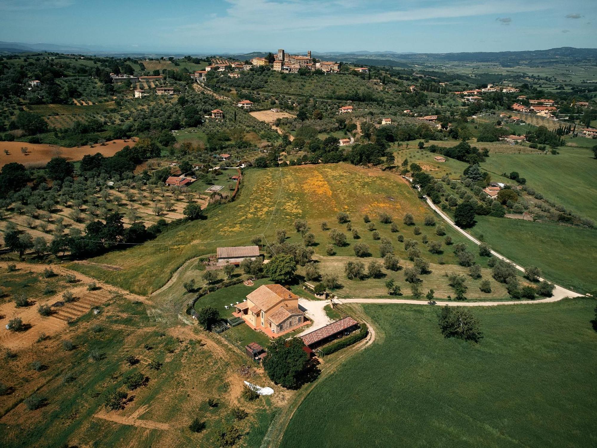 8380 Agriturismo Il Saragiolo Manciano Exterior foto