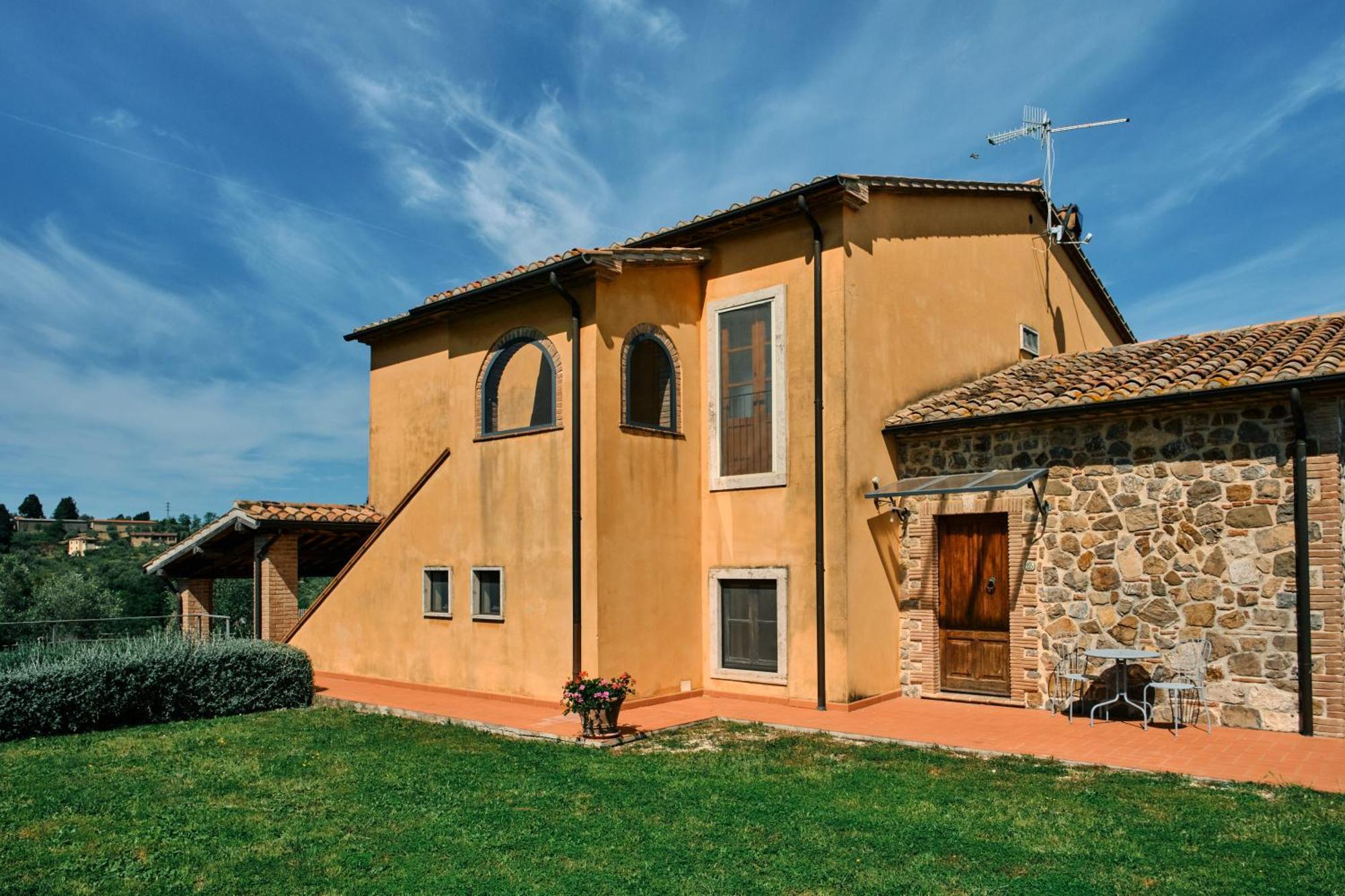 8380 Agriturismo Il Saragiolo Manciano Exterior foto